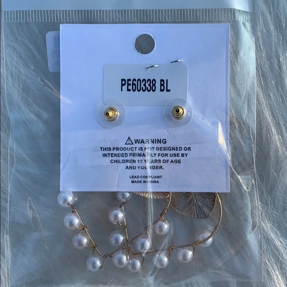 LAST CALL 👀Evil Eye Pearl Earrings👀